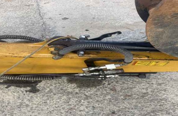 2016 Caterpillar 308E2 Excavator - Image 11