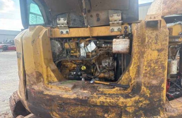 2016 Caterpillar 308E2 Excavator - Image 2