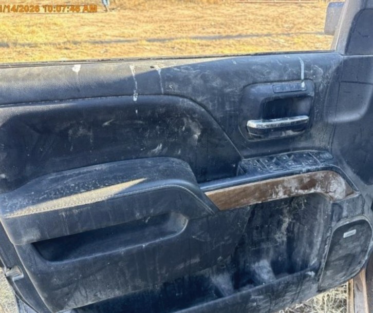 2016 Chevrolet Silverado 2500HD - Image 2