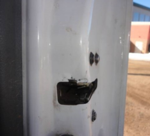 2016 Ford F-250 Super Duty Utility Body - Image 12