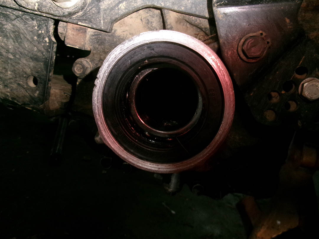 2016 John Deere 1025R Tractor - Image 11