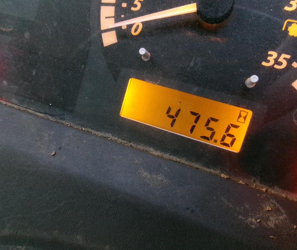 2016 John Deere 1025R Tractor - Image 14