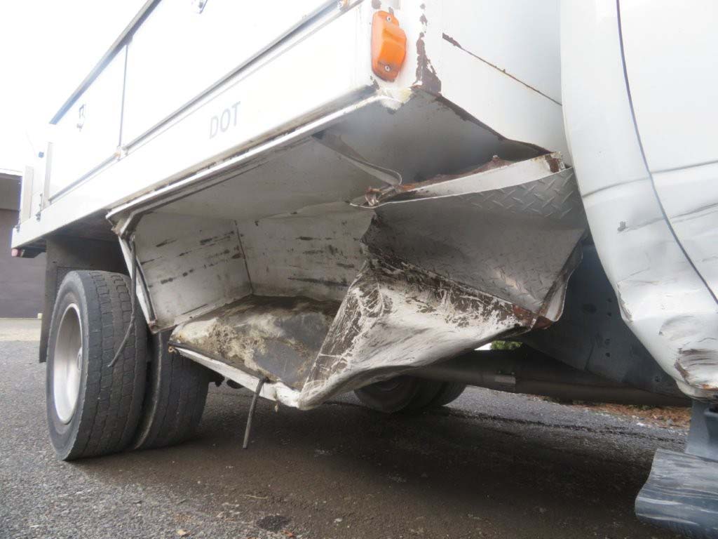 2016 RAM 5500 Heavy Duty Utility Body - Image 6