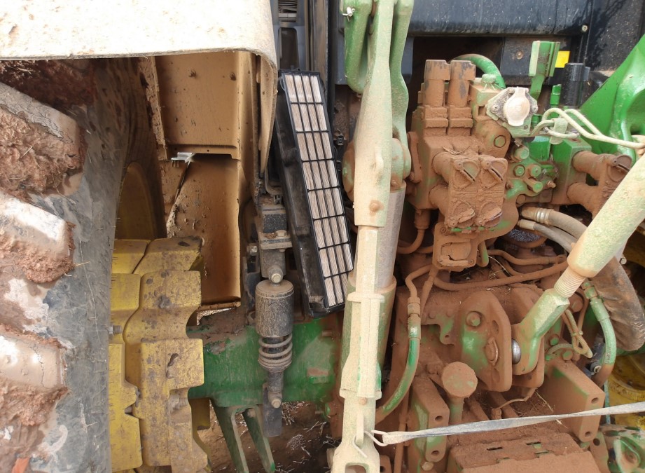 2017 John Deere 6155M Tractor - Image 17