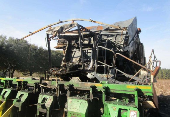 2017 John Deere CP690 Cotton Picker - Image 6