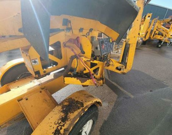 2018 Bil-Jax 5533A Towable Boom Lift - Image 9