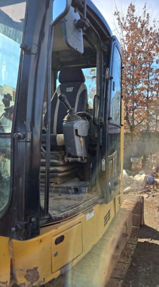 2018 Caterpillar 315FL Excavator - Image 10