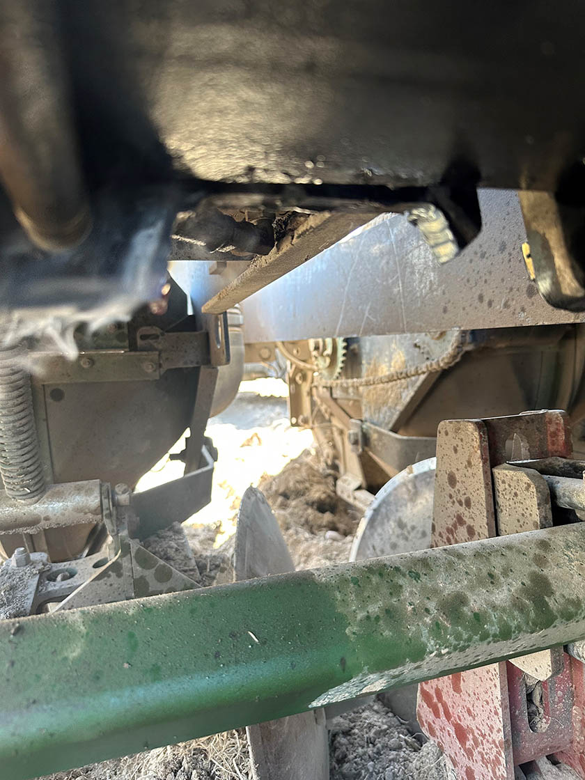 2018 Lockwood 606 Planter - Image 6