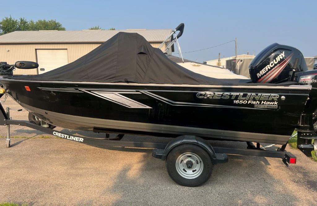 2019 Crestliner Boat - Image 3