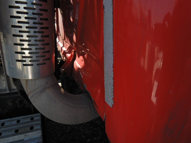 2019 Freightliner Cascadia - Image 11