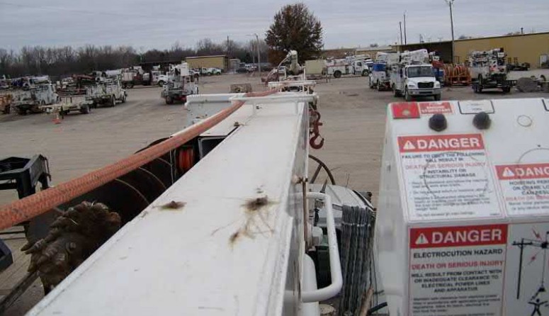 2019 International MA025 Derrick Digger - Image 30