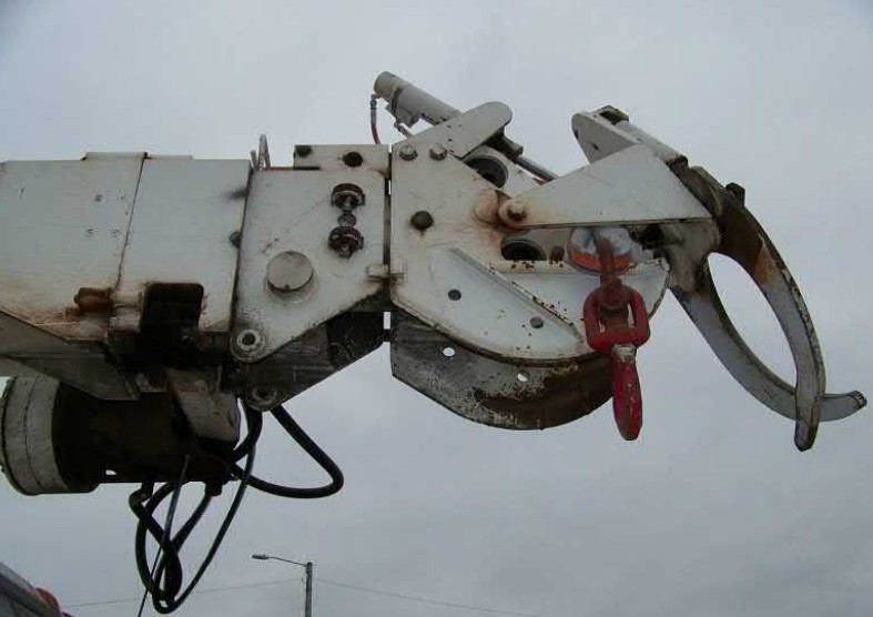 2019 International MA025 Derrick Digger - Image 32