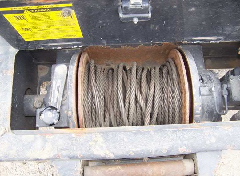 2019 International MA025 Derrick Digger - Image 9