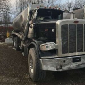 2019 Peterbilt 389 6 x 4 Glider Tank Truck