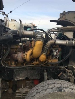 2019 Peterbilt 389 6 x 4 Glider Tank Truck - Image 28