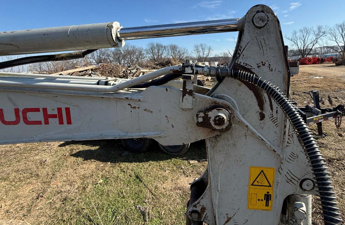 2019 Takeuchi TB235-2 Excavator - Image 27