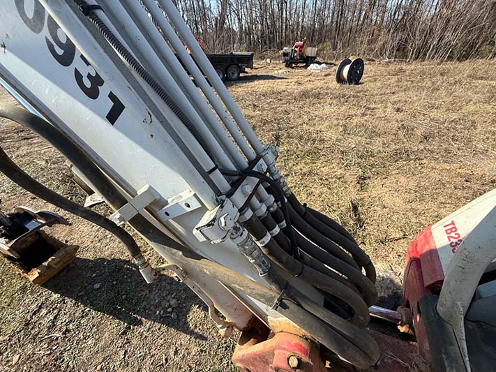 2019 Takeuchi TB235-2 Excavator - Image 31