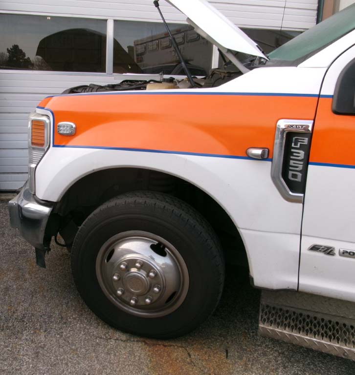 2020 Ford F-350 Ambulance - Image 23