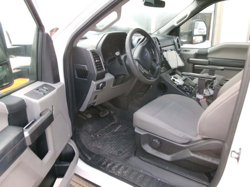 2020 Ford F-350 Ambulance - Image 25