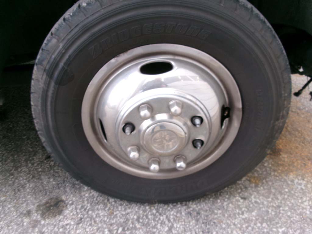 2020 Ford F-350 Ambulance - Image 11