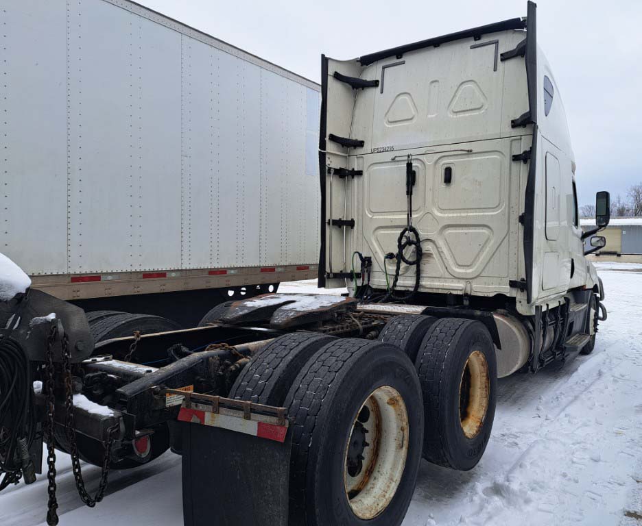 2020 Freightliner Cascadia - Image 5