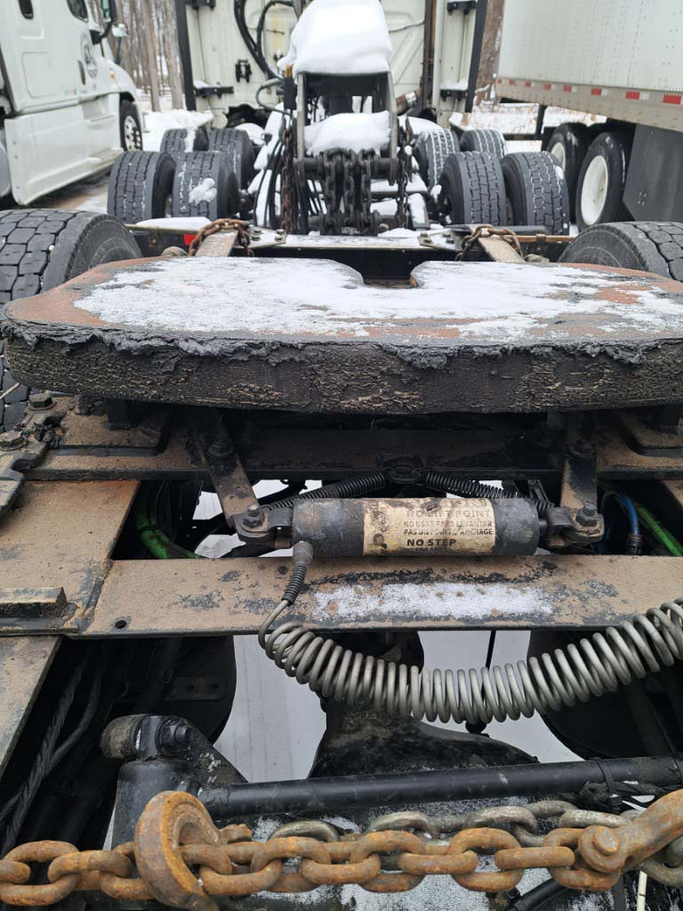 2020 Freightliner Cascadia - Image 7