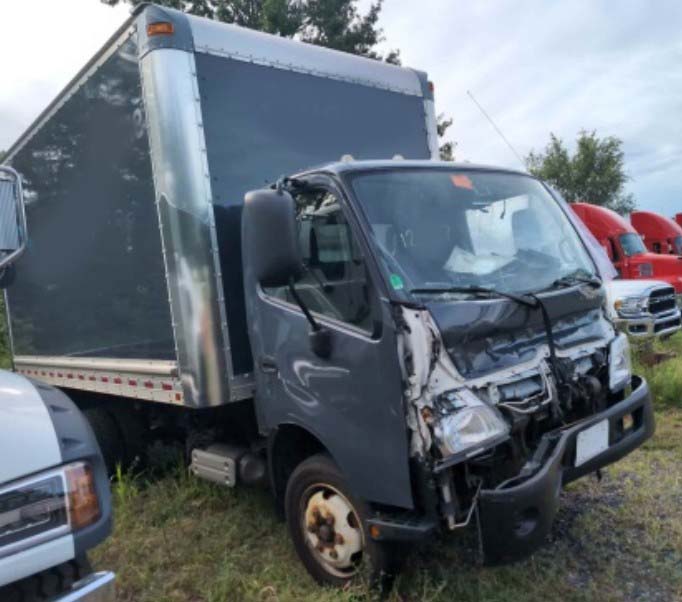 2020 Hino 195 Box Truck - Image 4