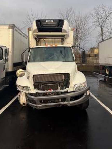 2020 International MV607 Reefer Box Truck - Image 12