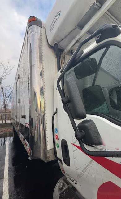 2020 International MV607 Reefer Box Truck - Image 8