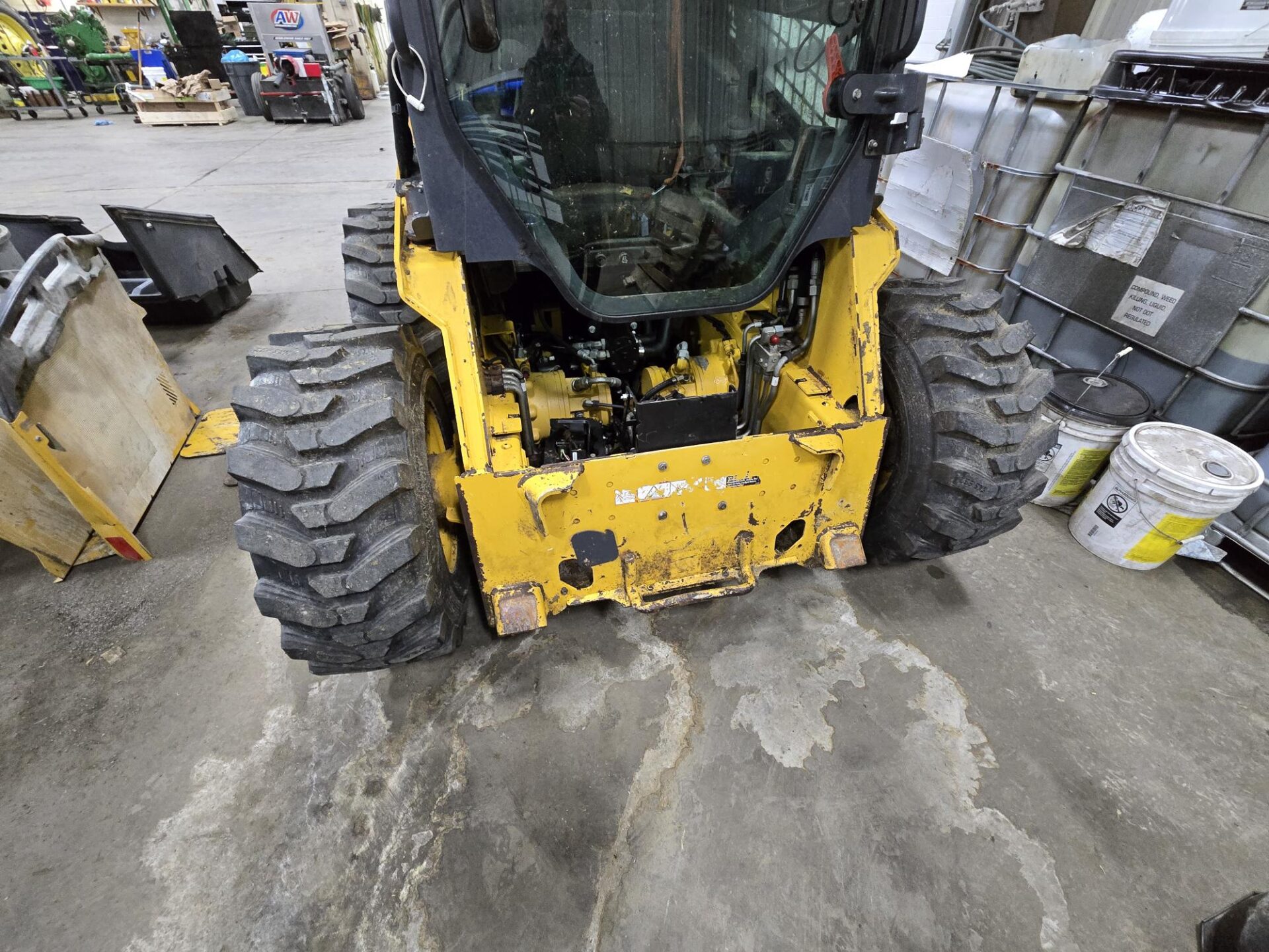 2020 John Deere 324G Skid Steer - Image 14