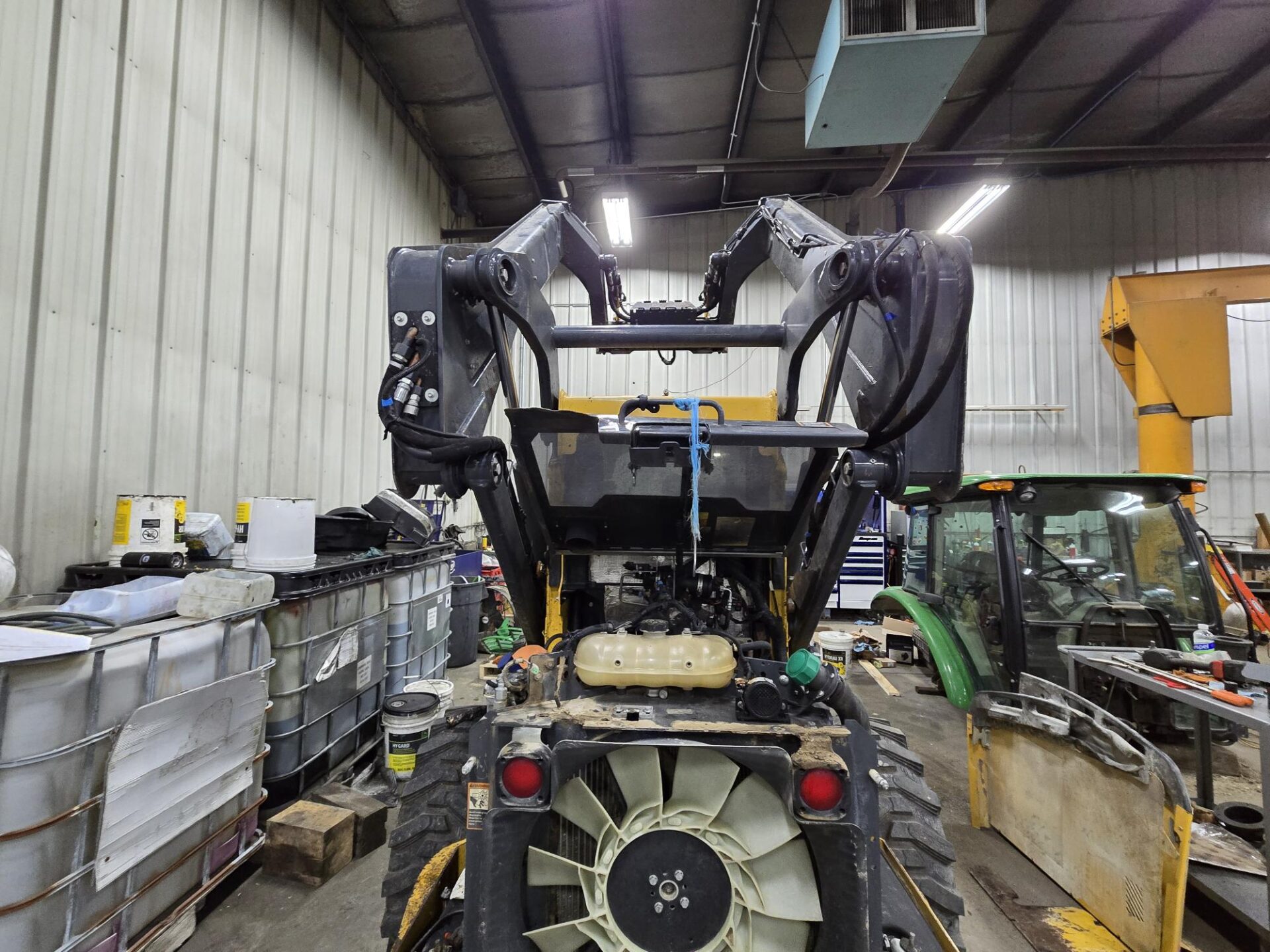 2020 John Deere 324G Skid Steer - Image 6