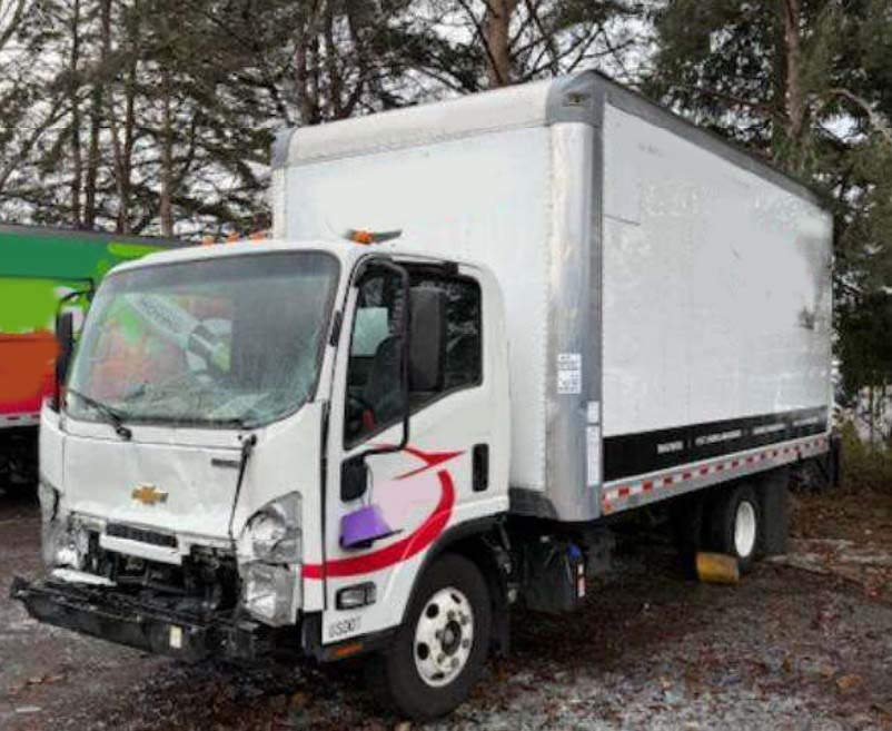 2021 Chevrolet 4500HD Box Truck - Image 2