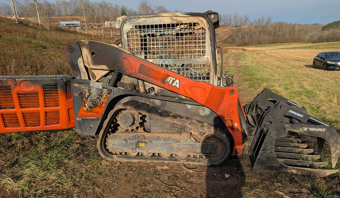 2021 Kubota SVL 75-2 Compact Track Loader - Image 3