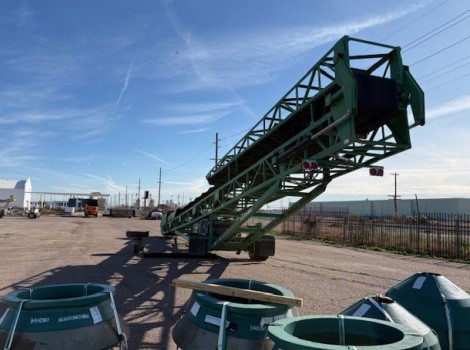 2021 McCloskey ST100 Stacker - Image 4