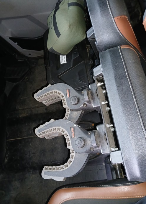 2022 Can-Am Defender Limited - Image 21