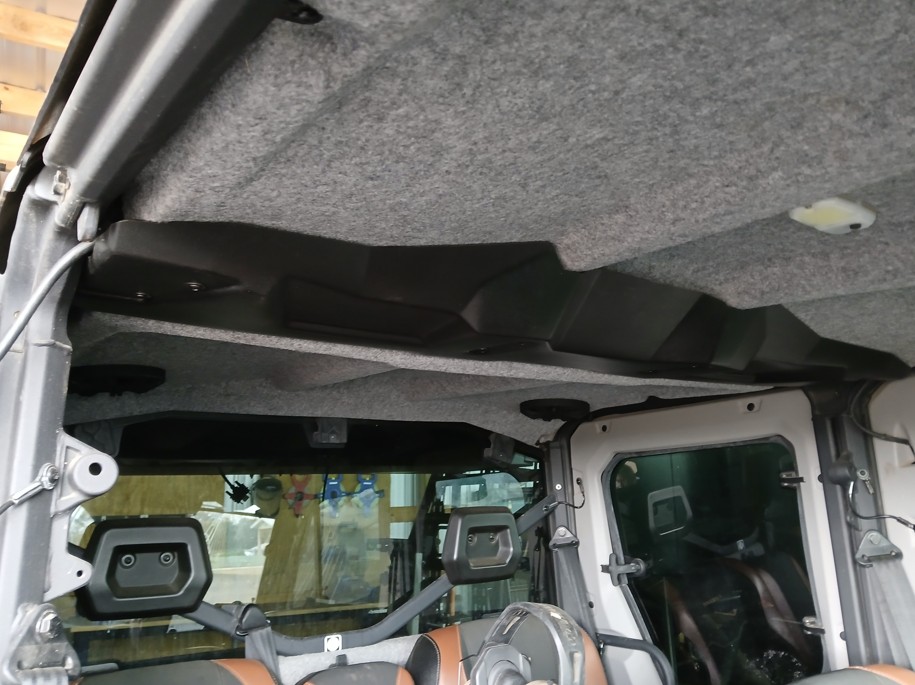 2022 Can-Am Defender Limited - Image 25