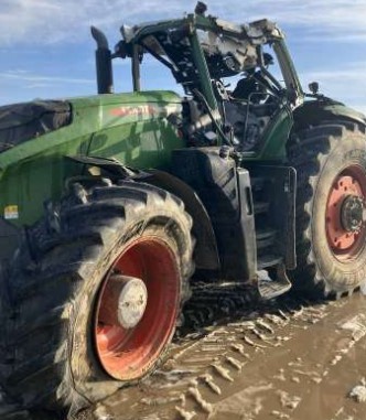 2022 Fendt 1038 Vario Tractor - Image 8