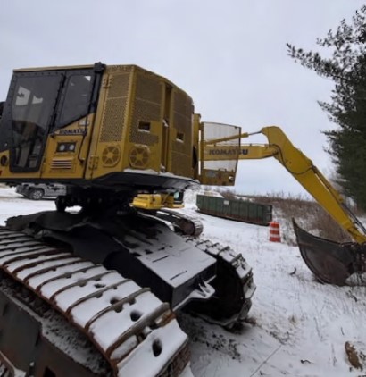 2022 Komatsu XT445L-5 Feller Buncher - Image 2