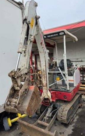 2022 Takeuchi TB216R Mini Excavator - Image 4
