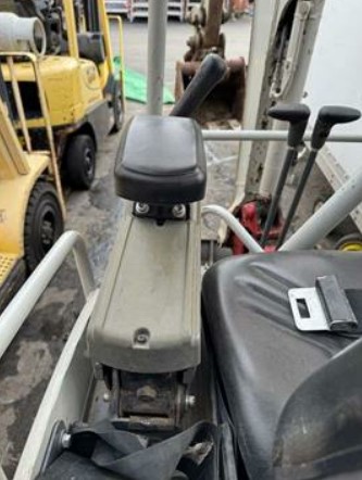 2022 Takeuchi TB216R Mini Excavator - Image 18