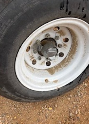 2022 Unverferth AWS-36 Header Trailer - Image 13