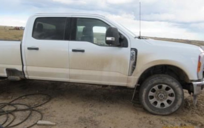 2023 Ford F-350 XL - Image 21