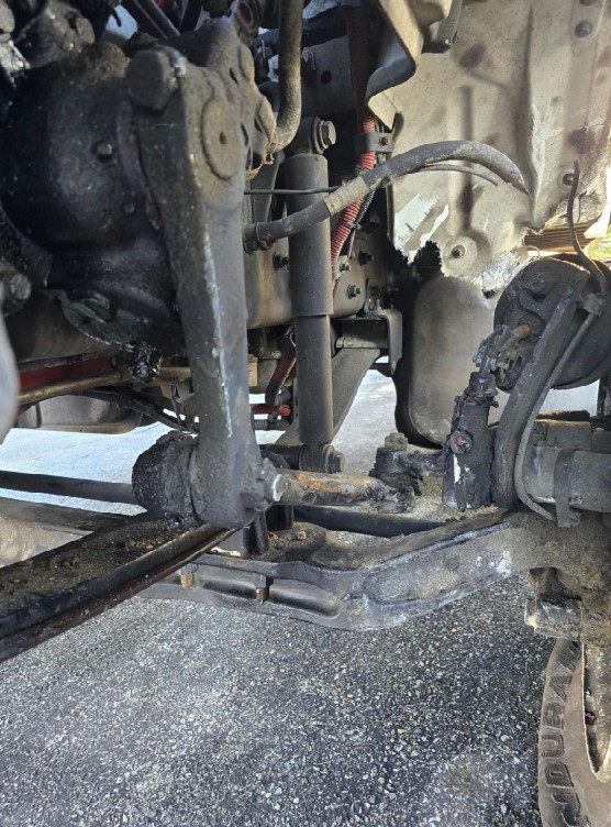 2023 Freightliner M2 Box Truck - Image 7