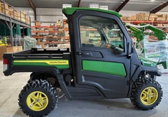 2023 John Deere 835M Gator