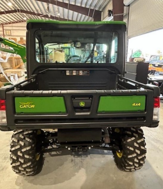 2023 John Deere 835M Gator - Image 2