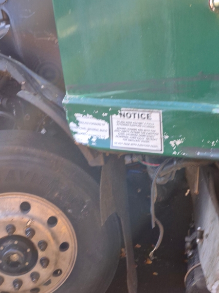 2023 Peterbilt 520 with EZ Pack Goliath G400 28XD Rear Loader Body - Image 10