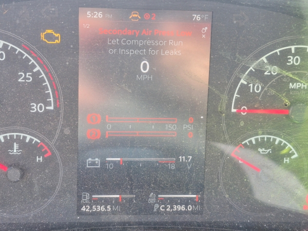 2023 Peterbilt 520 with EZ Pack Goliath G400 28XD Rear Loader Body - Image 32