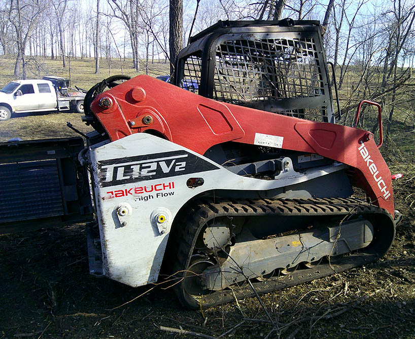 2023 Takeuchi TL12V2 Skid Steer - Image 3