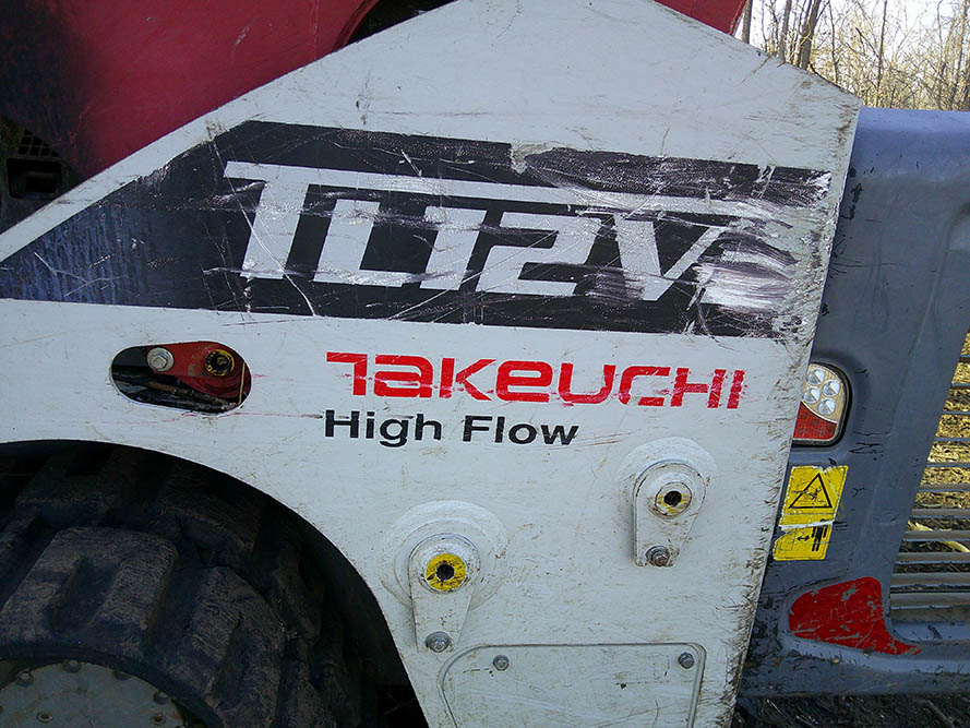 2023 Takeuchi TL12V2 Skid Steer - Image 8