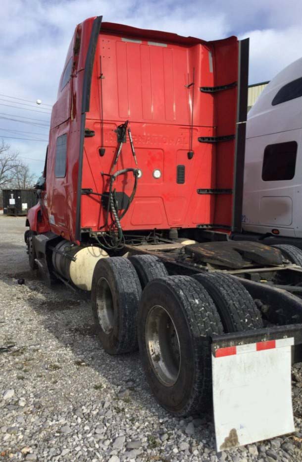 2024 International LT62F - Image 11